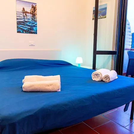 Lägenhet Giglio Blu