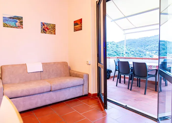 Giglio Blu 1 アパート *